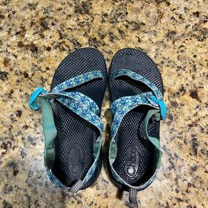 Chacos shoes